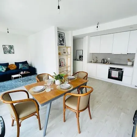 Apartment Cosy One Bedroom In City Center W Private Terrace-31 *